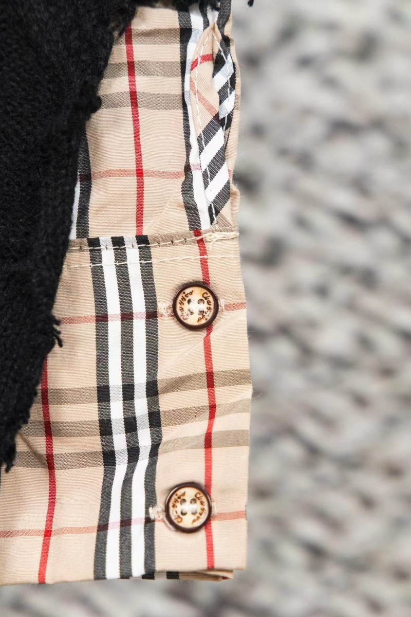 Burberry Sweaters